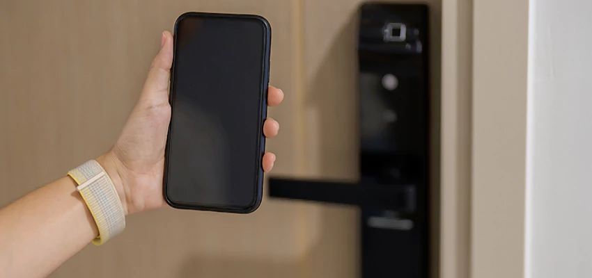 Keypad Wifi Locks Repair And Installation in Westminster, CA