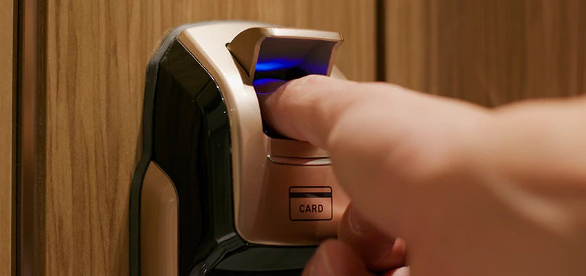 Locksmith Company For Window Lock Installation in Westminster, California